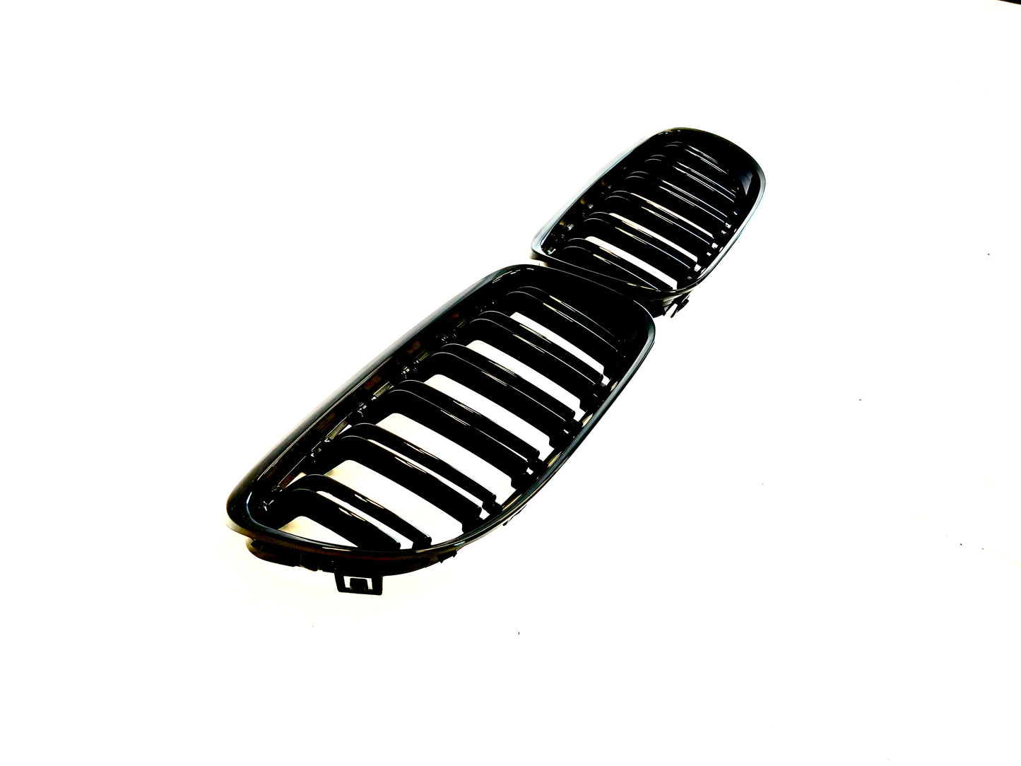 Njurar E90/E91 Blank Svart dubbelribbade (08-11) LCI