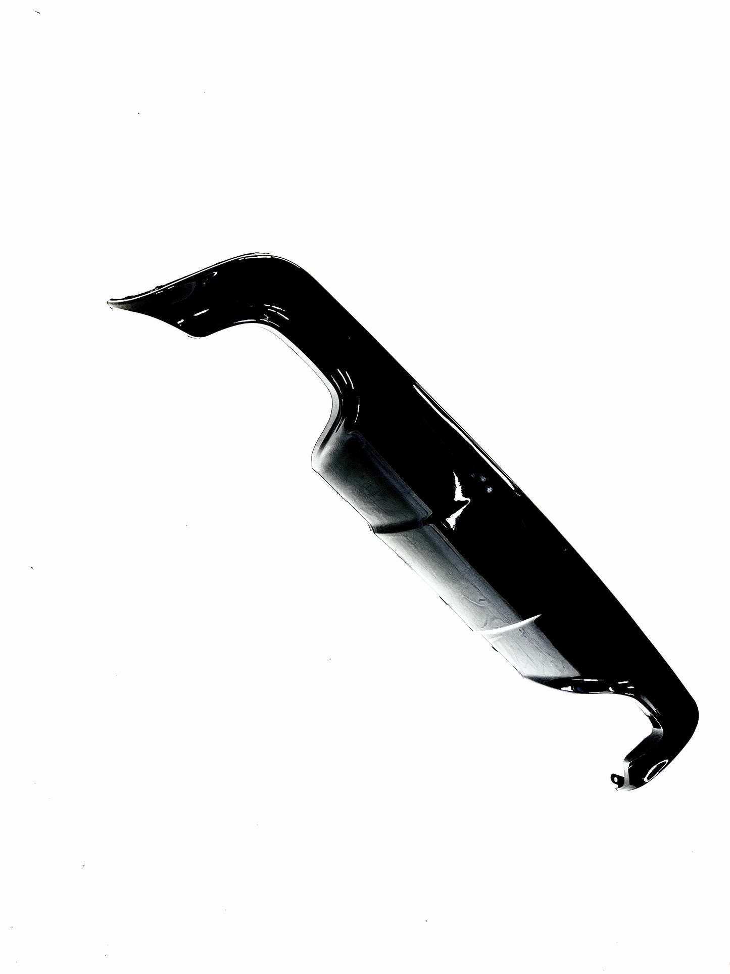 Diffuser bak E60/E61 blank svart (03-10)