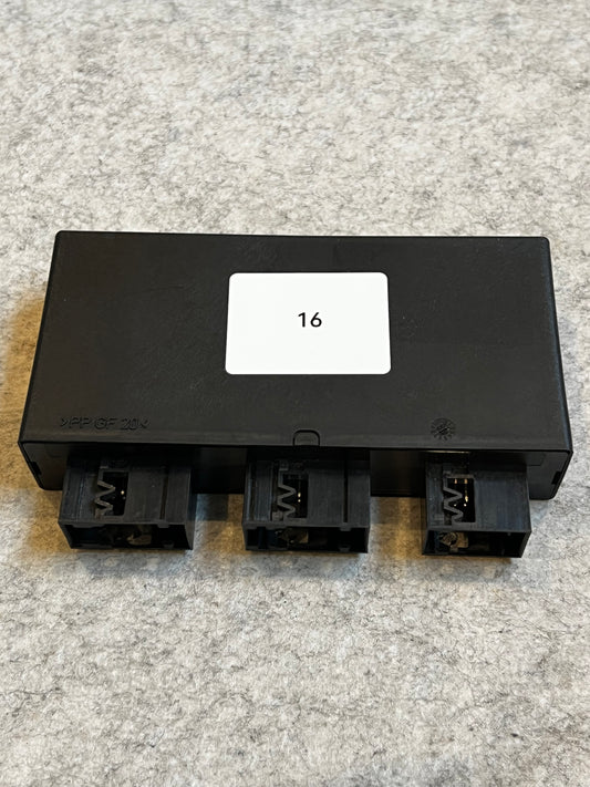 PDC (Parkeringshjälp Styrenhet) 66219145158