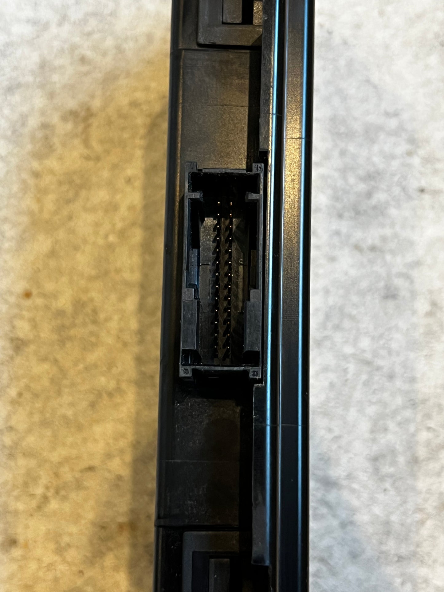 FRM CA XE (footwell module) E9x art:6135698799901