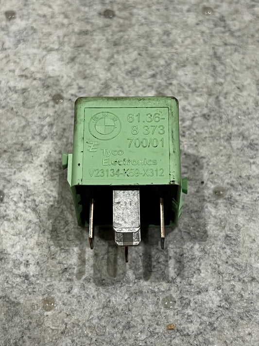 RG001 Relä (White green) BMW Art:6136837370001