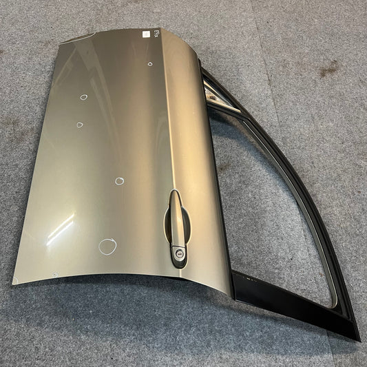 D0166 Dörr Vänster Fram E90/E91 Färg: A53