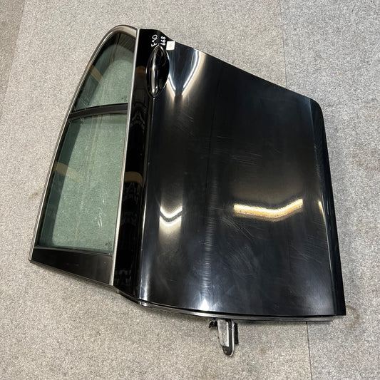 D0186 Dörr Vänster Bak F10 Färg: 668