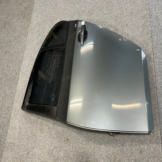 D0187 Dörr Vänster Bak E60 Färg: A68