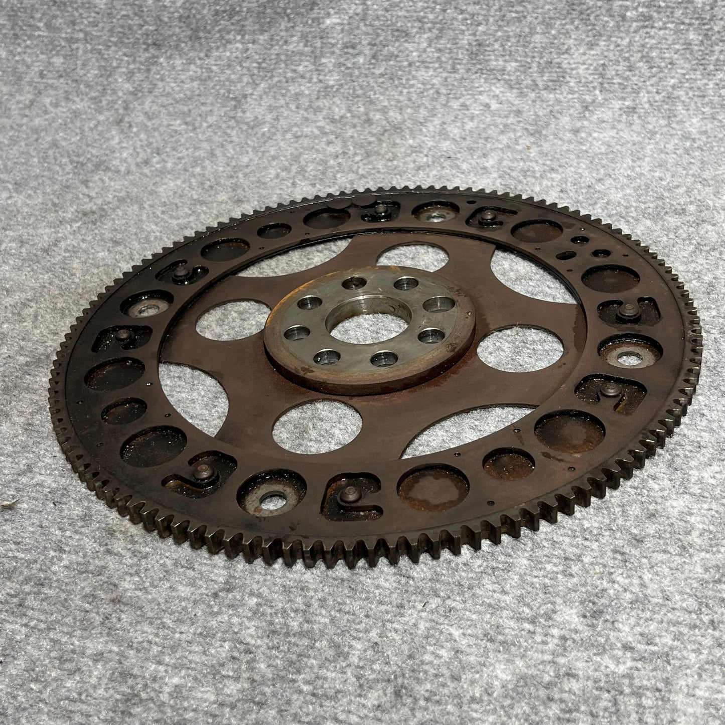 Svänghjul Automat Bmw E60 / E61 / E90 / E91 M57 art: 11227788746