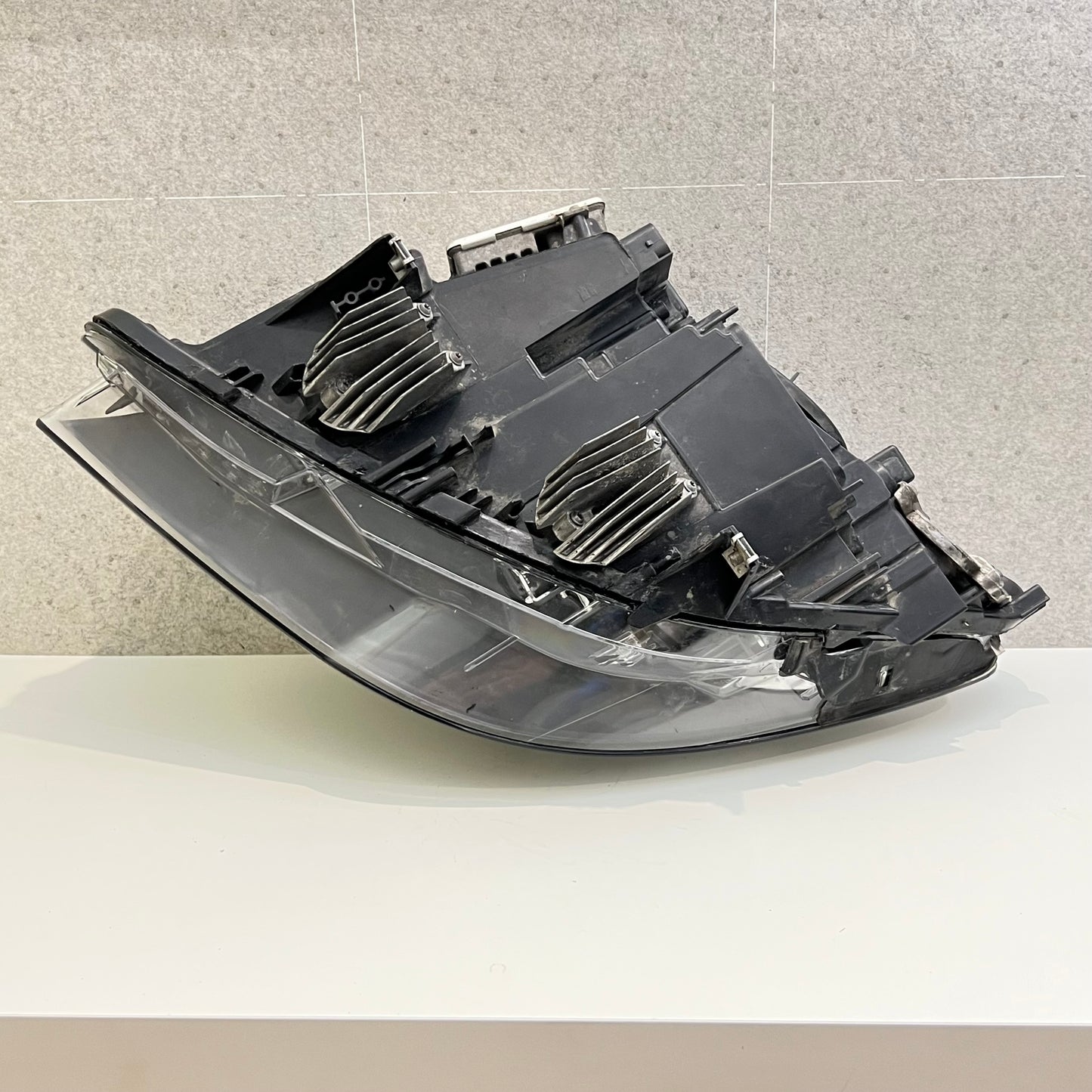 Framlykta höger Bmw F10 / F11 2010-2014 Pre Lci art: 720324615
