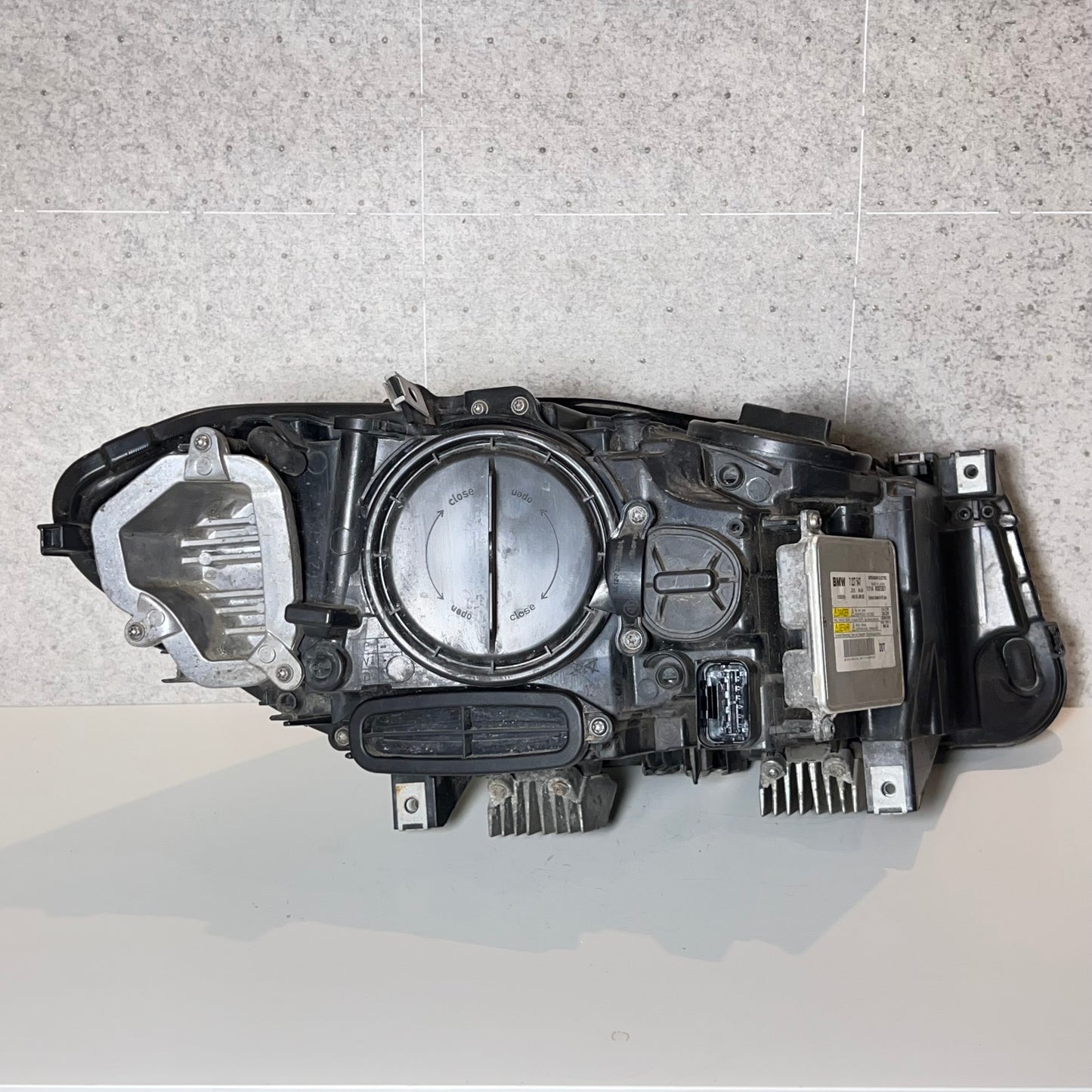 Framlykta vänster kurvljus Bmw F10 / F11 2010-2014 Pre Lci art: 727190708