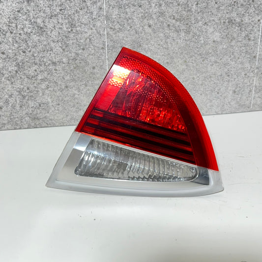 W0295 Bakljus inre höger Bmw E91 Pre lci art: 7160064