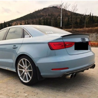 V Style Vinge Audi A3 8V / S3 8V / RS3 8V Sedan Blank svart (12-20)