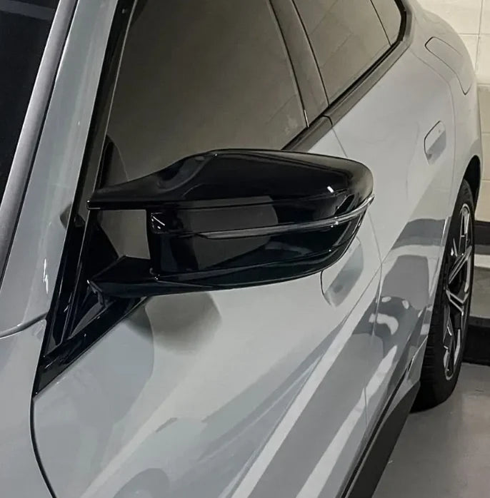 M stil spegelkåpor BMW G11, G12, G15, G20, G22, G30 (endast vänsterstyrd) Blank svart