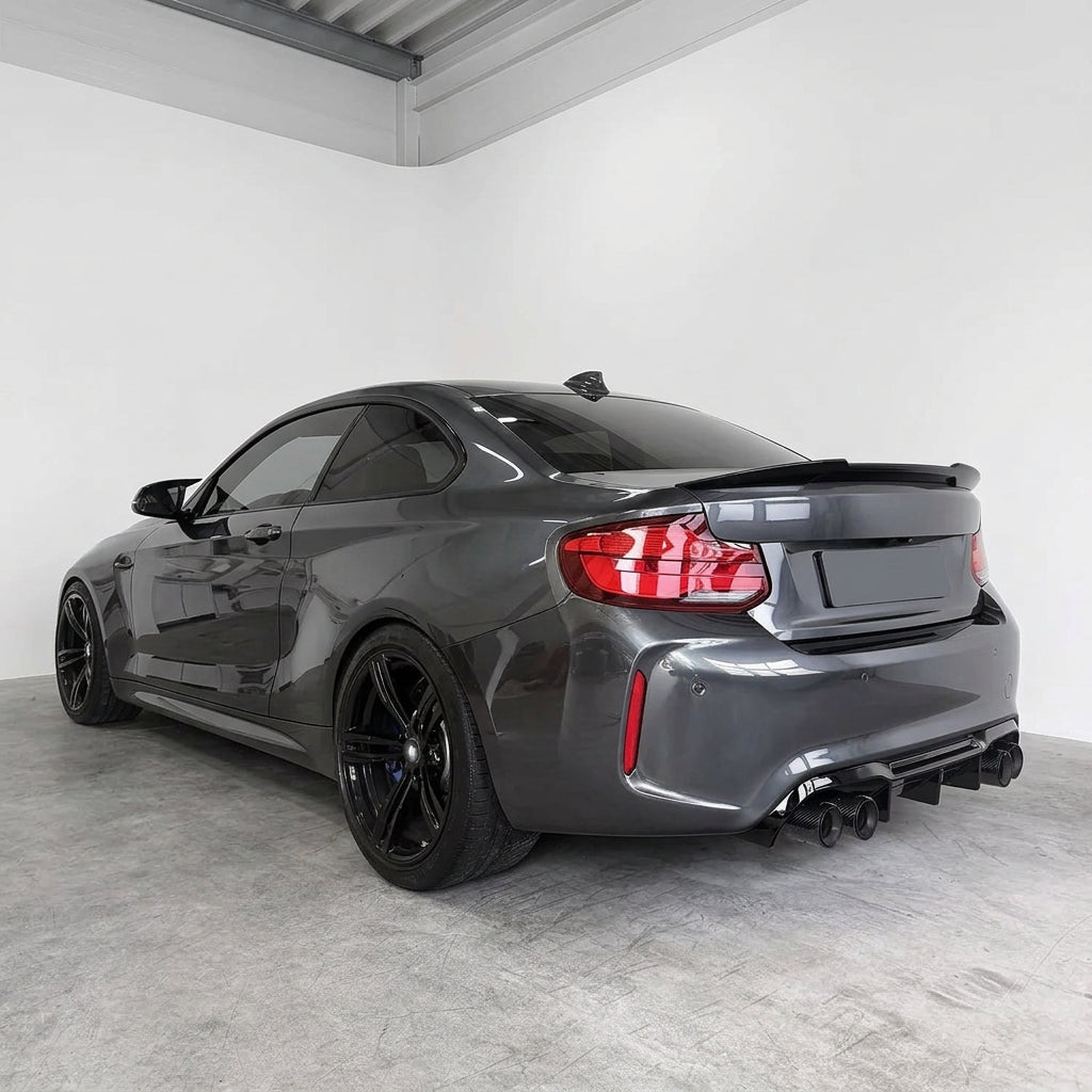 EVO M-style Bakspoiler för BMW F22 / F23 / F87, blank svart