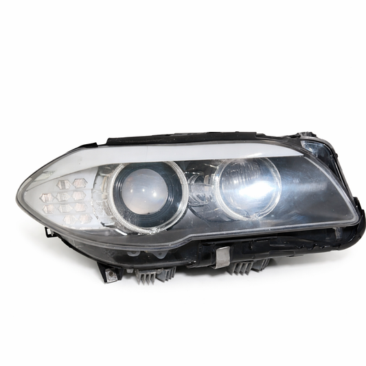 Framlykta höger kurvljus Bmw F10 / F11 2010-2014 Pre Lci art: 720325210