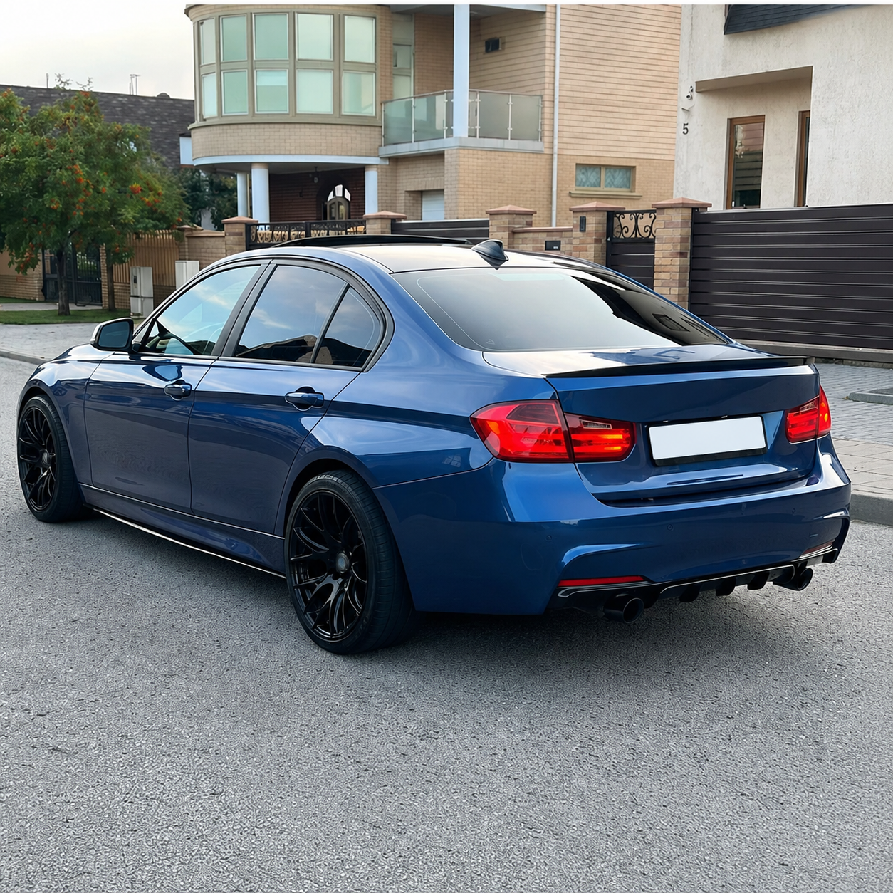 Performance Kit för F30/F31 (335/340) M-Sport Blank svart (11-18)