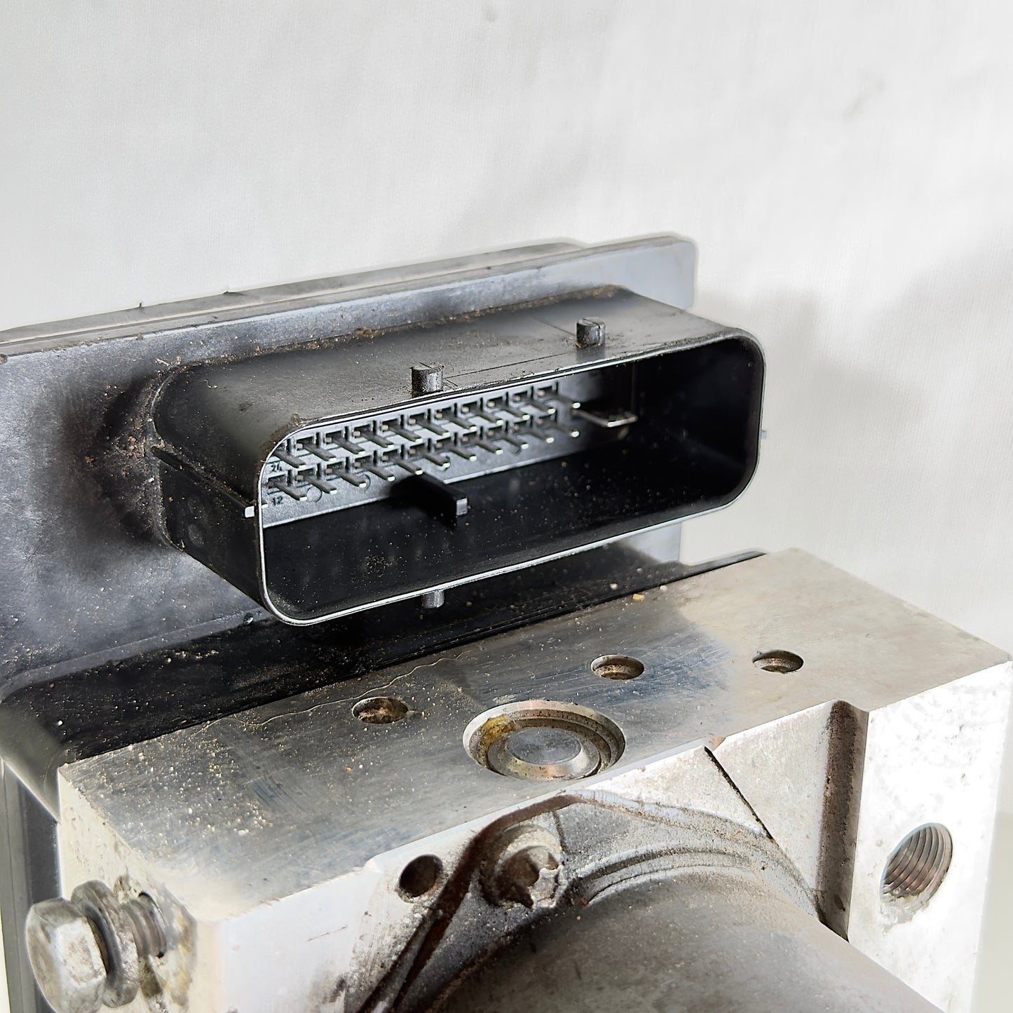 W0343 ABS pump/styrenhet Active Steering Bmw E60 / E61 2003-2010 art: 3451676970701