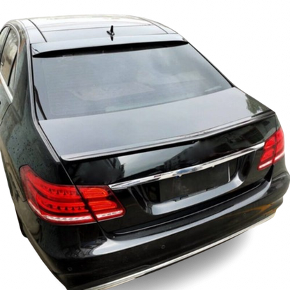 Takspoiler Mercedes W212 Sedan Blank svart (09-16)