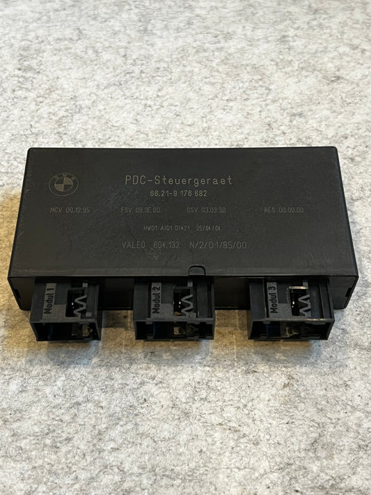 PDC (Parkeringshjälp Styrenhet) 66219176682
