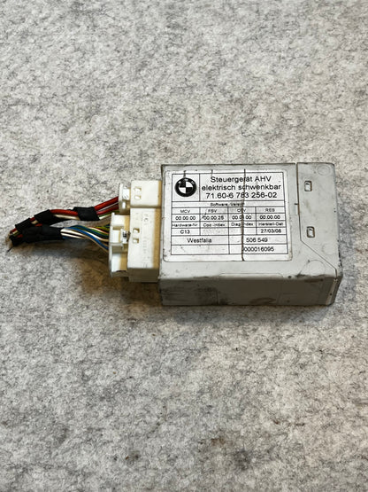 AVH (Dragkroks modul) art:7160678325602