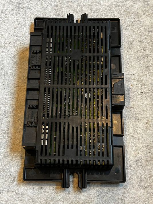 FRM CA XE (footwell module) E9x art:6135697772401