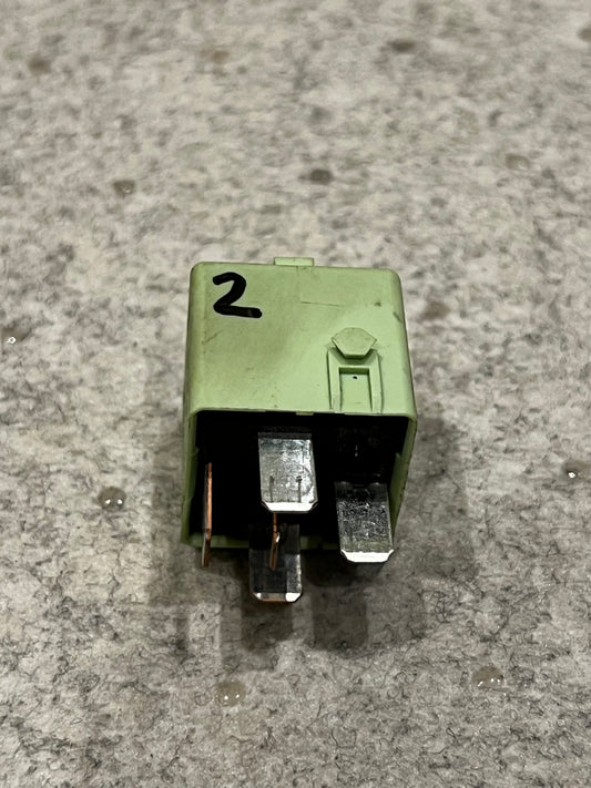 RG002 Relä (White green) BMW Art:61368373700