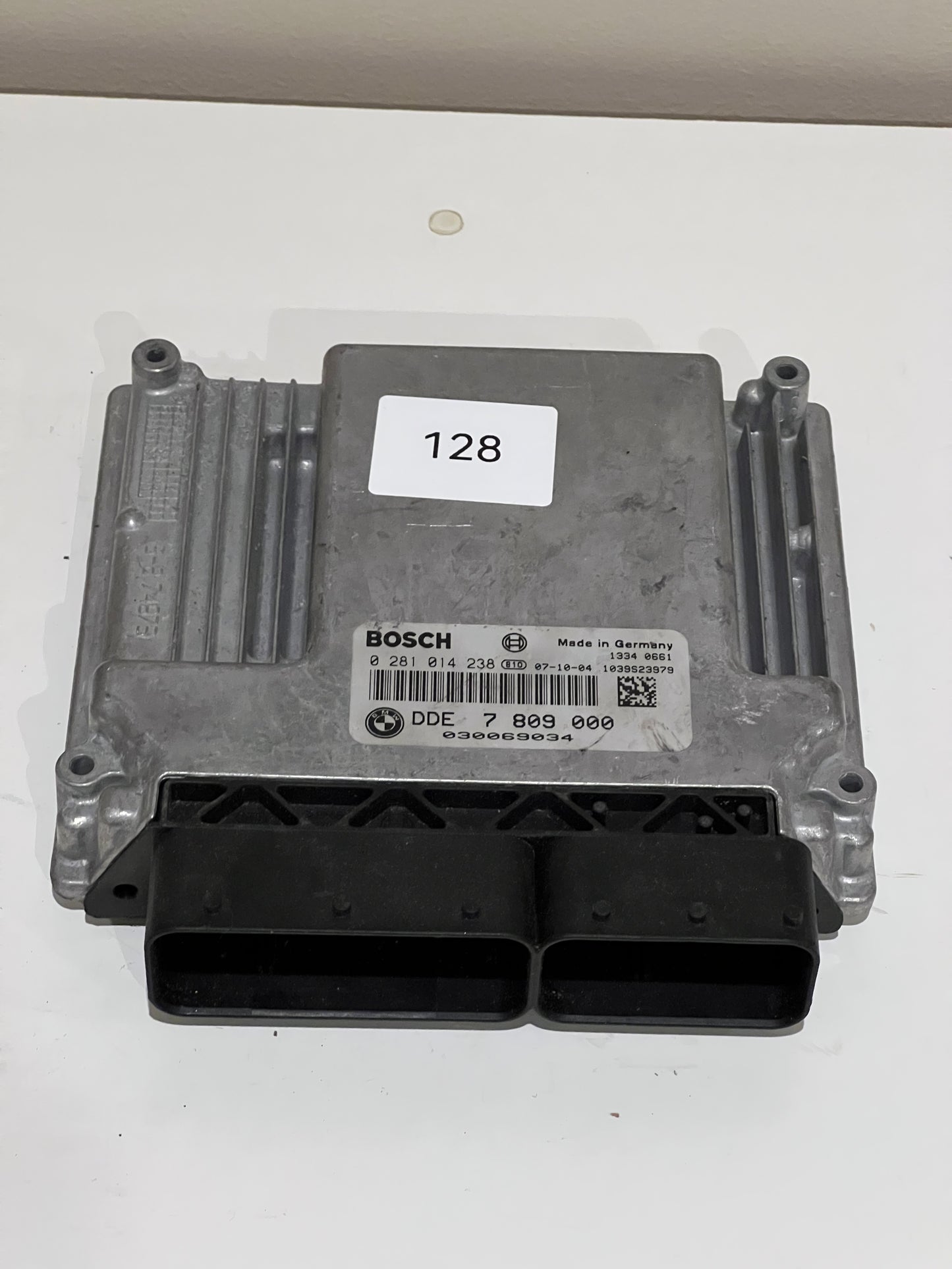 W0128 DDE (Motorstyrenhet) 320D/520D N47 art:7809000