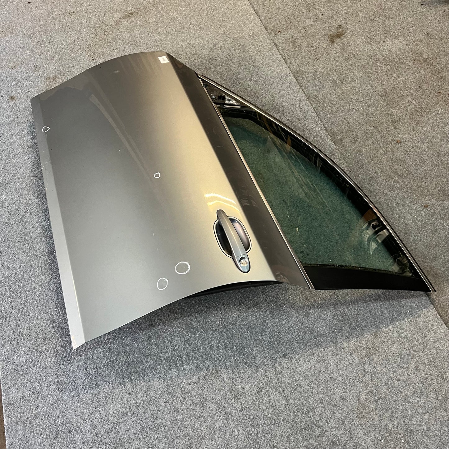 D0148 Dörr Vänster Fram E60/E61 Färg: A08