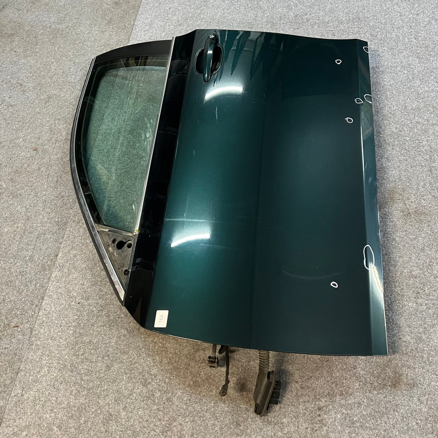 D0154 Dörr Vänster Fram E60/E61 Färg: A43