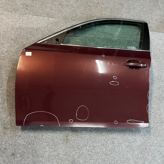 D0155 Dörr Vänster Fram E60/E61 Färg: A31