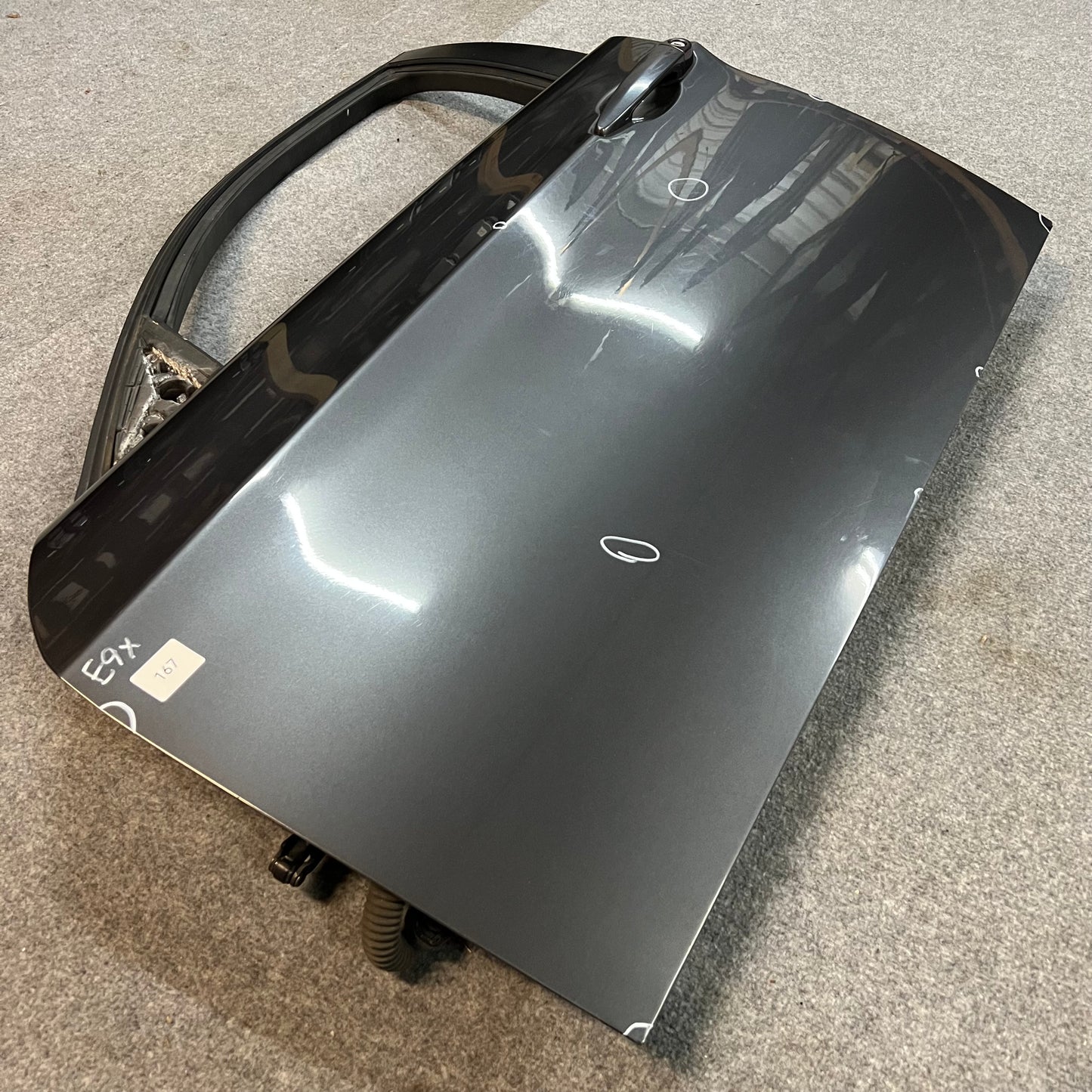 D0167 Dörr Vänster Fram E90/E91 Färg: A22