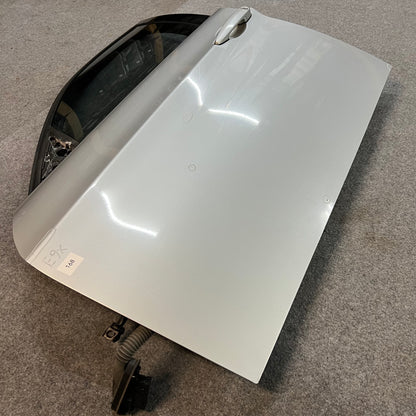 D0168 Dörr Vänster Fram E90/E91 Färg: 354