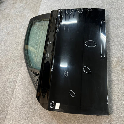 D0169 Dörr Vänster Fram E90/E91 Färg: 668
