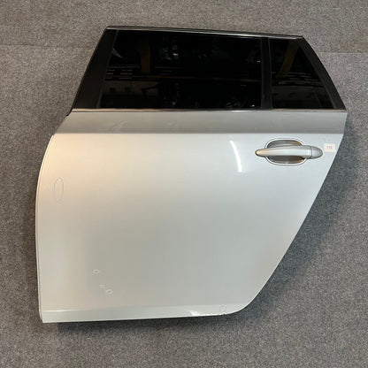 D0172 Dörr Vänster Bak E61 Färg: 354