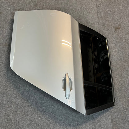 D0172 Dörr Vänster Bak E61 Färg: 354