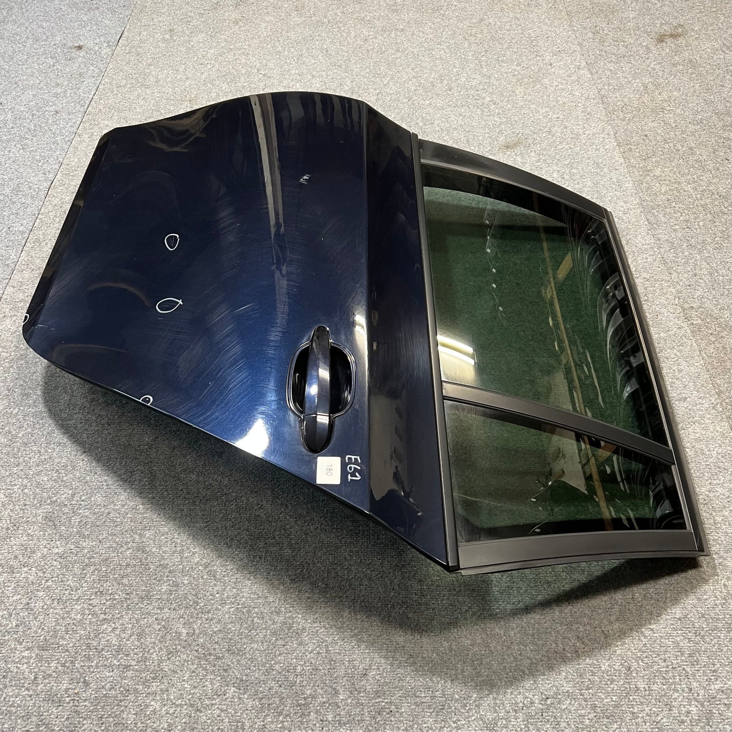 D0180 Dörr Vänster Bak E61 Färg: 416