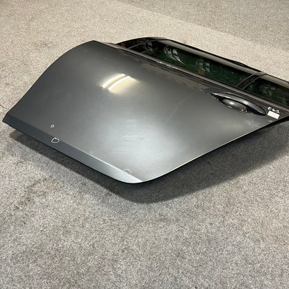 D0185 Dörr Vänster Bak E61 Färg: A68