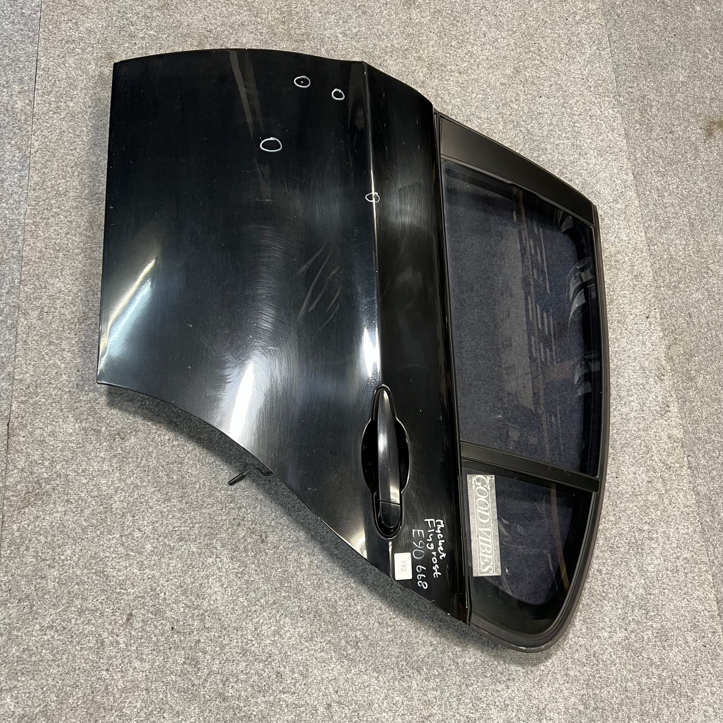 D0192 Dörr Vänster Bak E90 Färg: 668