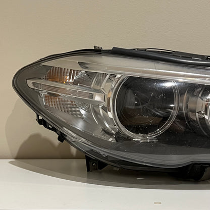 Framlykta höger kurvljus Bmw F10 / F11  LCI art: 741073602