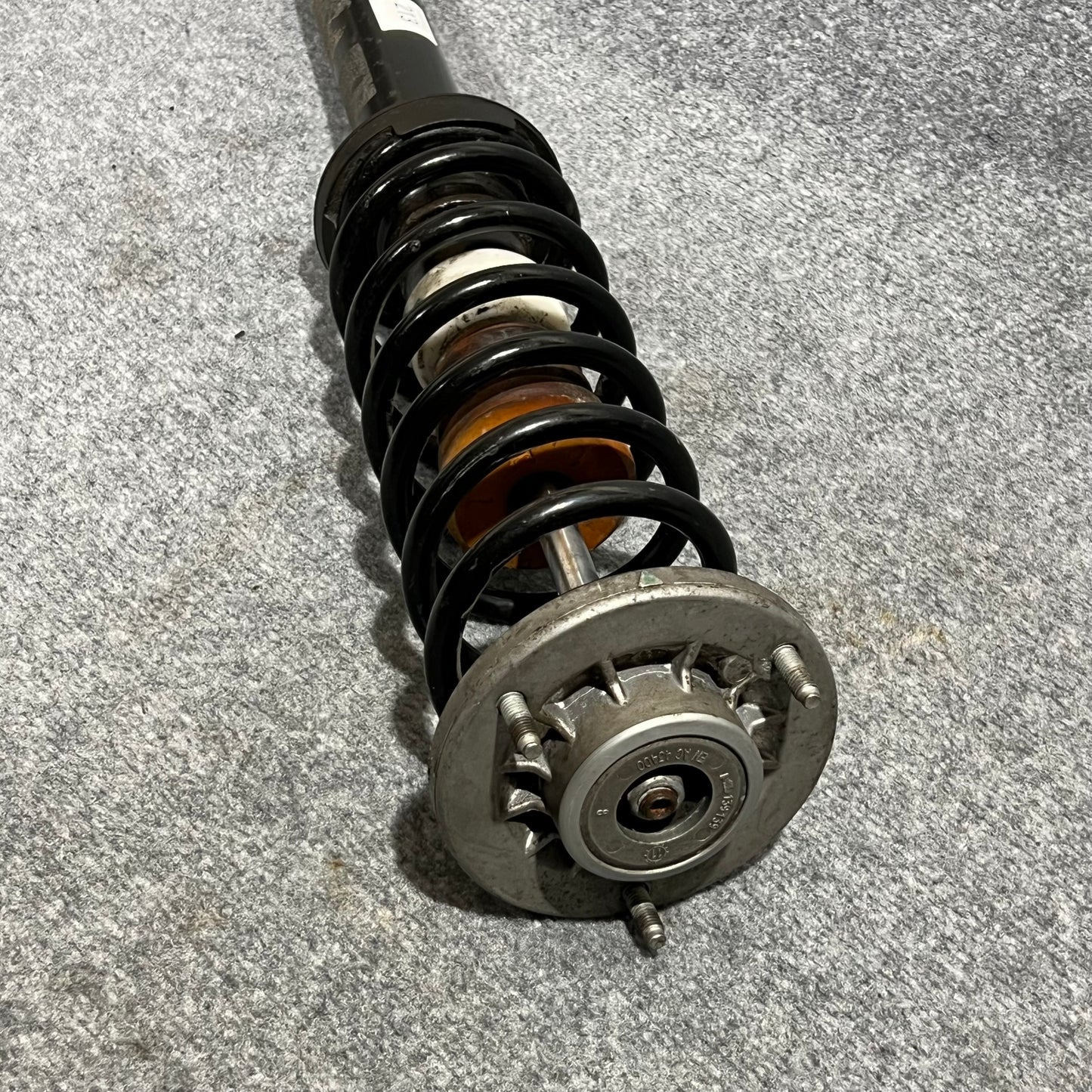 Fjäderben bak höger Bmw F10 art: 735128141500