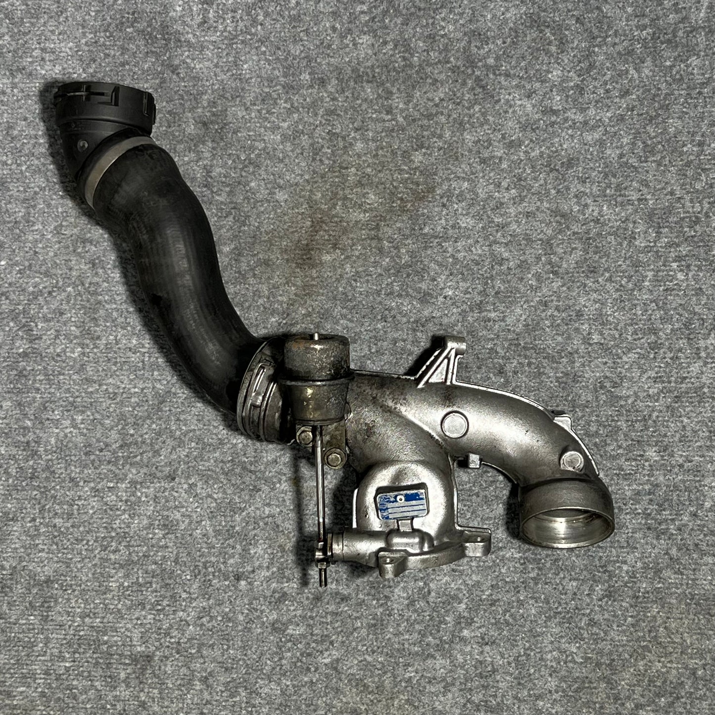 Intercoolerslang/Rör Bmw E60 / E61 M57 535D pre lci art: 59001030260