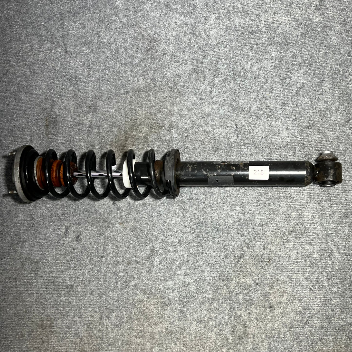 Fjäderben bak vänster Bmw F10 art: 735128141500