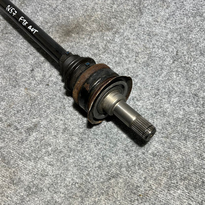 Drivaxel bak höger Bmw F10 / F11 520d/525d N47/N57 art: 7581022