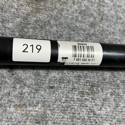 Drivaxel bak höger Bmw F10 / F11 520d/525d N47/N57 art: 7581022