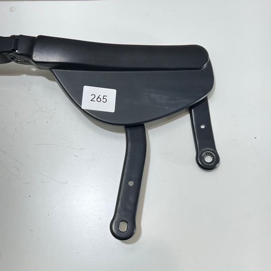 Torkararm höger Bmw E60 / E61  art: 178261