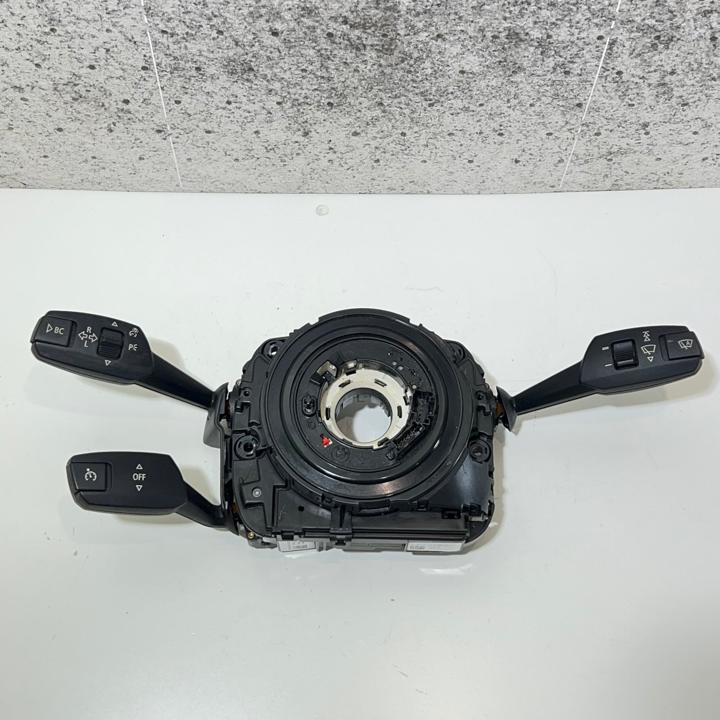 Spakcentral / Kontaktrulle Bmw E90 / E91  art: 698958703