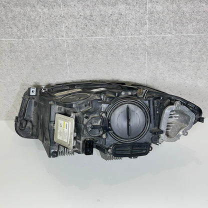 Framlykta höger Bmw F10 / F11 2010-2014 Pre Lci art: 720324621