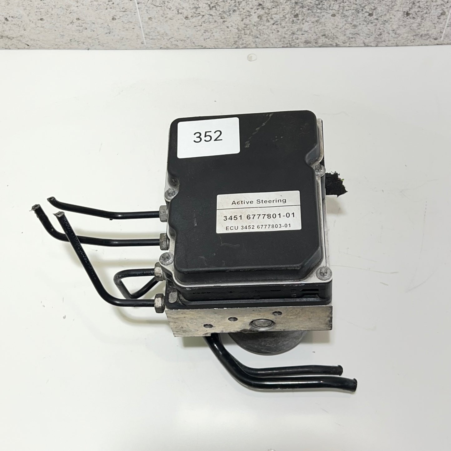 ABS pump/styrenhet Active Steering Bmw E60 / E61 2003-2010 art: 3451677780101