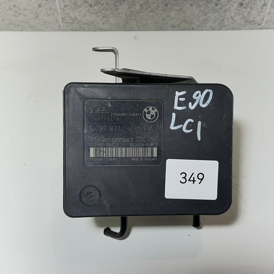 ABS pump/styrenhet Bmw E90 / E91 2008-2012 art: 6787837