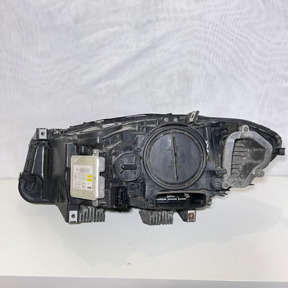Framlykta höger kurvljus Bmw F10 / F11 2010-2014 Pre Lci art: 720325210