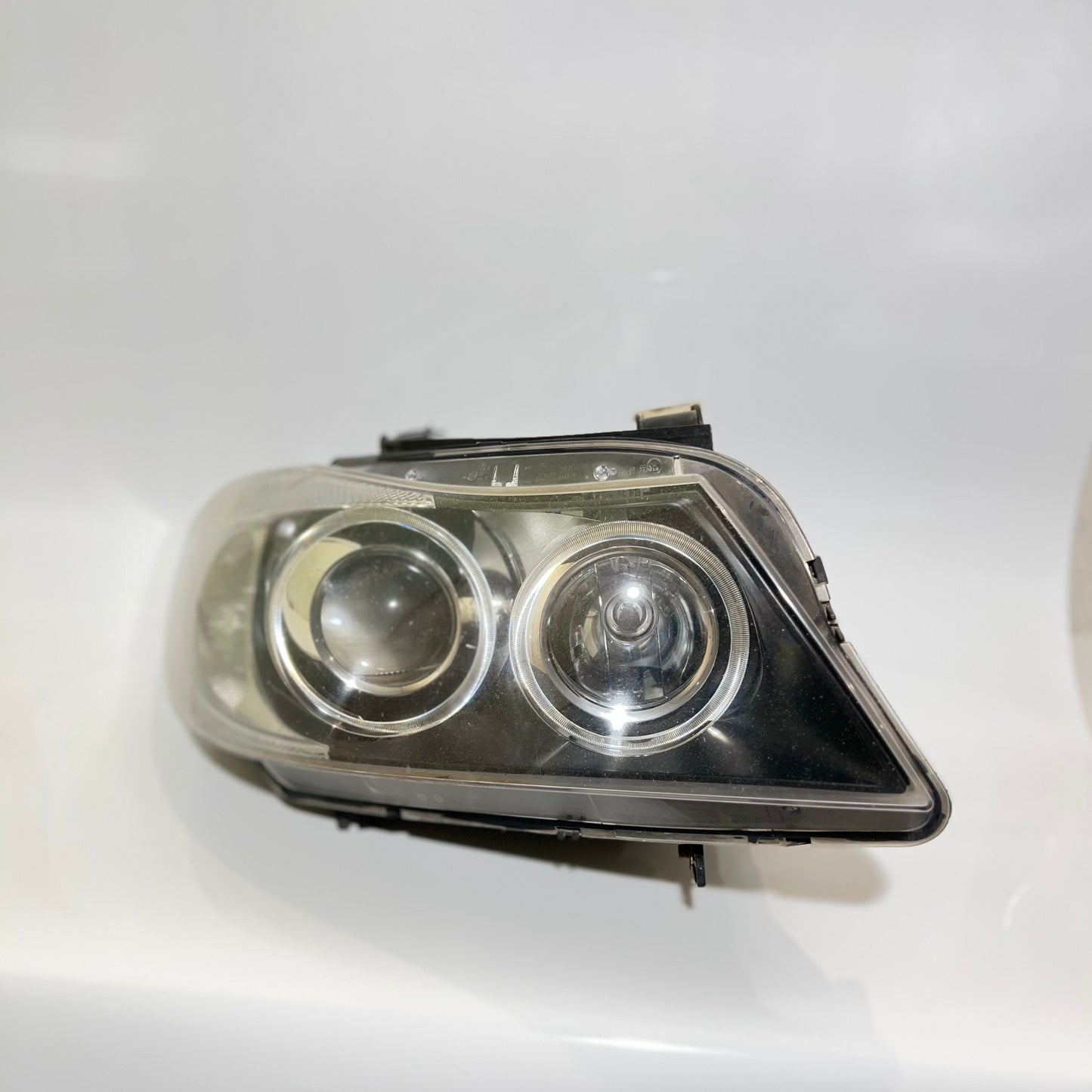 Framlykta höger Bmw E90 / E91 2005-2008 Pre Lci art: 631169427389