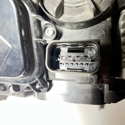 Framlykta vänster Bmw E90 / E91 2007-2012 Lci art: 631172402479