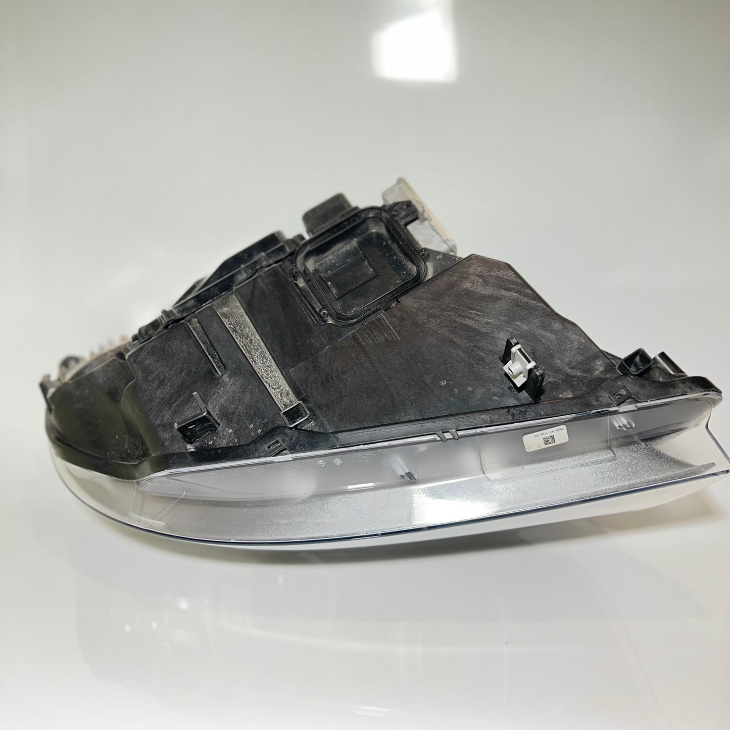 Framlykta vänster Bmw E90 / E91 2007-2012 Lci art: 631172402479